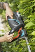Акумуляторні ножиці для живоплоту Gardena ComfortCut Li-18/50 (09837-20)