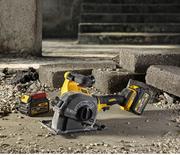 Штроборіз акумуляторний безщітковій DeWALT DCG200T2