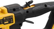 Кущоріз акумуляторний щітковий зі штангою DeWALT DCMPH566N