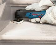 Акумуляторний РЕНОВАТОР Bosch GOP 12 V-LI (060185800C) без АКБ та ЗП