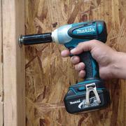 Акумуляторний ударний гайкокрут Makita BTW251Z (без акумулятора і ЗП)