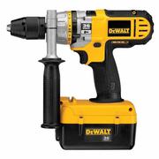 Дриль ударний DeWALT DC901KL