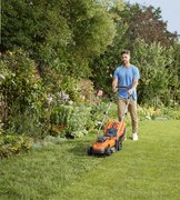Газонокосарка акумуляторна BLACK+DECKER BCMW3318L2
