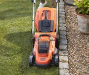Газонокосарка акумуляторна BLACK+DECKER BCMW3318L2