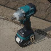 Акумуляторний ударний гайкокрут Makita DTW 281 Z (без акумулятора і ЗП)