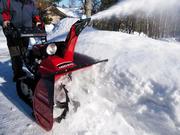 Бензиновий снігоприбирач Honda HSS970 ETS