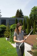 Ножиці для газонів акумуляторні з телескопічною ручкою і колесами Gardena ClassicCut (09855-20)