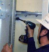Акумуляторний ударний гайкокрут Makita BTW251RFE
