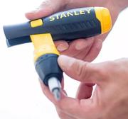 Отверточних держатель STANLEY Pistol Grip Ratchet з набором 37 біт (0-63-038)