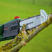 Акумуляторний висоторіз Bosch UniversalChainPole (0.600.8B3.101) (без АКБ та ЗП)