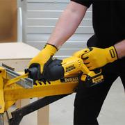 Пила шабельна DeWALT DCS380N (без акумулятора і ЗП)