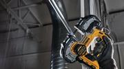 Пила стрічкова DeWALT DCS377NT (без АКБ та ЗП)