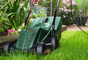 Газонокосарка Bosch UniversalRotak 34 (06008A6401)