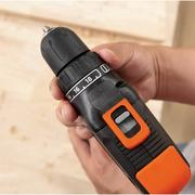 Дриль-шурупокрут акумуляторний BLACK DECKER BCD7122CK