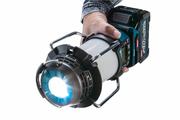 Акумуляторний радіоприймач Makita XGT MR010GZ з ліхтарем (Без АКБ і ЗП)