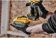 Дриль-шуруповерт акумуляторний безщітковий DeWALT DCD800H2T