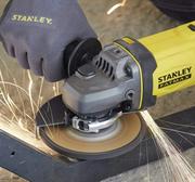 Шліфмашина кутова акумуляторна Stanley FatMax (SFMCG400B) (без АКБ та ЗП)