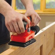 Шліфмашина вібраційна мережева BLACK+DECKER KA320EKA