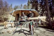 Акумуляторна торцювальна пила Metabo KGS 18 LTX BL 305 (614305810)