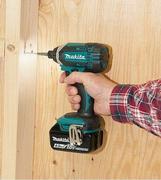 Акумуляторний ударний гайкокрут Makita DTD 152 RMJ