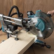 Акумуляторна торцювальна пилка Makita XGT LS003GZ (без АКБ та ЗП)