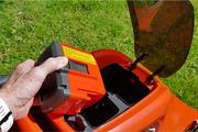 Акумуляторна газонокосарка Husqvarna LC 347VLi (без акумулятора і ЗП)
