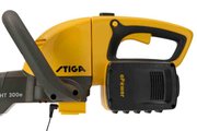 Кущоріз акумуляторний STIGA HT300eKit