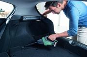Акумуляторний автомобільний пилосос Bosch UniversalVac 18 (0.603.3B9.103)