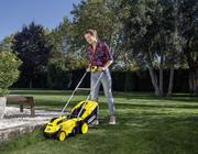 Газонокосарка Karcher LMO 18-33 Battery (1.444-400.0) (без АКБ та ЗП)