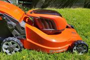 Акумуляторна газонокосарка Husqvarna LC 347VLi (без акумулятора і ЗП)