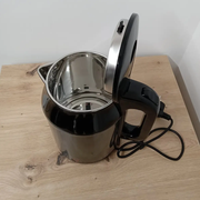 Електрочайник Grunhelm EKS-1923G (137515)