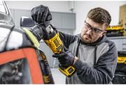 Полірувальна машина акумуляторна безщітковий DeWALT DCM848N