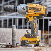Гайкокрут ударний DeWALT DCF897N (без акумулятора і ЗП)