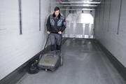 Підмітальна машина з ручним керування Karcher KM 70-20 C