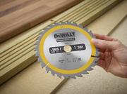 Диск пильний DeWALT CONSTRUCTION DT1935, 165х20 мм, 30z