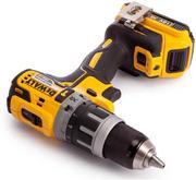 Акумуляторний дриль-шурупокрут DeWALT DCD796D2