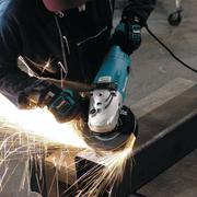 Кутова шліфмашина Makita GA9020