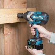 Акумуляторний ударний гайкокрут Makita DTW 285 Z (без акумулятора і ЗП)