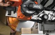 Торцювальна пилка AEG PS 254 L