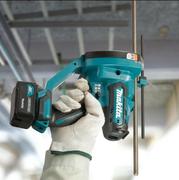 Акумуляторний різак для різьбових шпильок Makita SC103DZ
