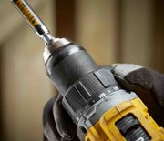 Дриль-шуруповерт акумуляторний безщітковий DeWALT DCD794P2T