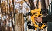 Степлер скобозабивний DeWALT DCFS950N (без АКБ та ЗП)