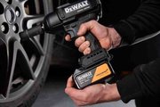 Гайкокрут ударний акумуляторний безщітковий McLaren F1 TEAM SPECIAL EDITION DeWALT DCF99MP2T
