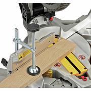 Пила торцювальна DeWALT DWS713