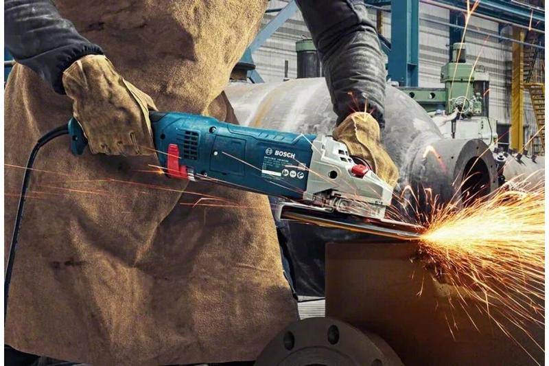 Кутова шліфмашина Bosch GWS 24-230 JZ (06018C3300)