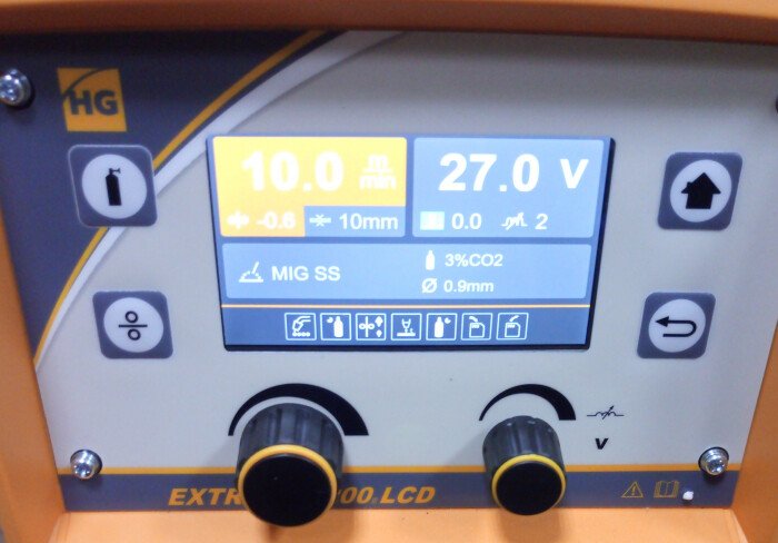 Зварювальний напівавтомат Hugong ExtreMig 200 LCD
