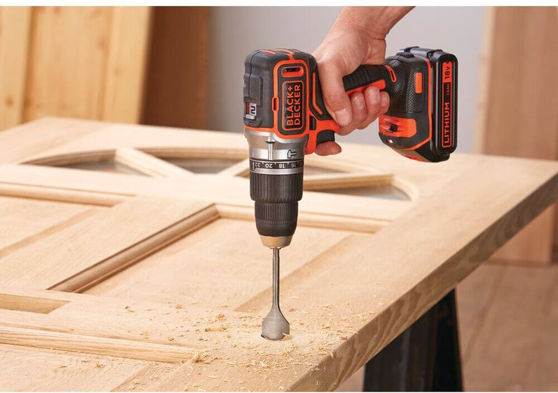 Дриль-шурупокрут ударний безщітковий акумуляторний BLACK+DECKER BL188N