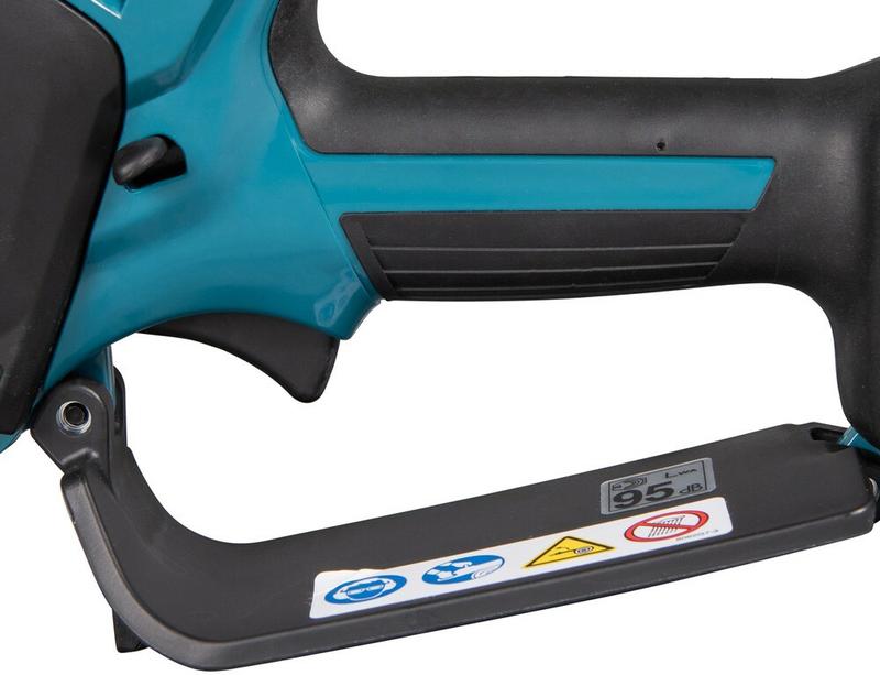 Акумуляторна ланцюгова пила Makita UC100DWA