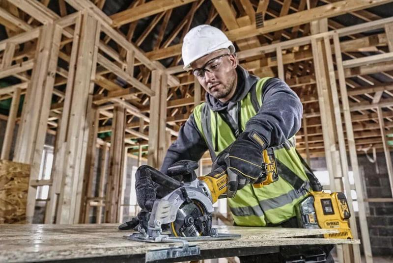 Пила дискова акумуляторна безщіткова DeWALT DCS571NT+DCB187