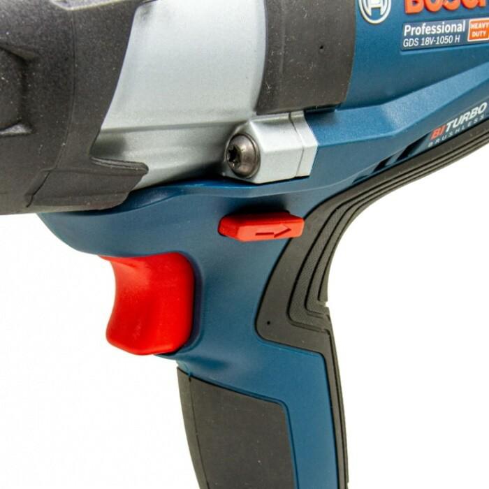 Акумуляторний ударний гайковерт Bosch GDS 18V-1050 H Professional (06019J8522)